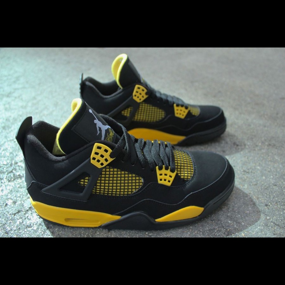 Jordan Thunder 4s